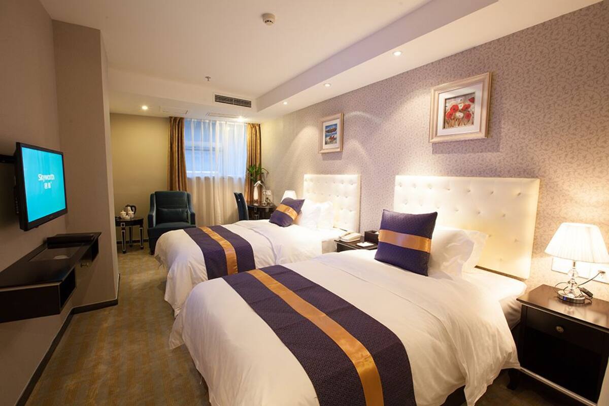 Deluxe Twin Room