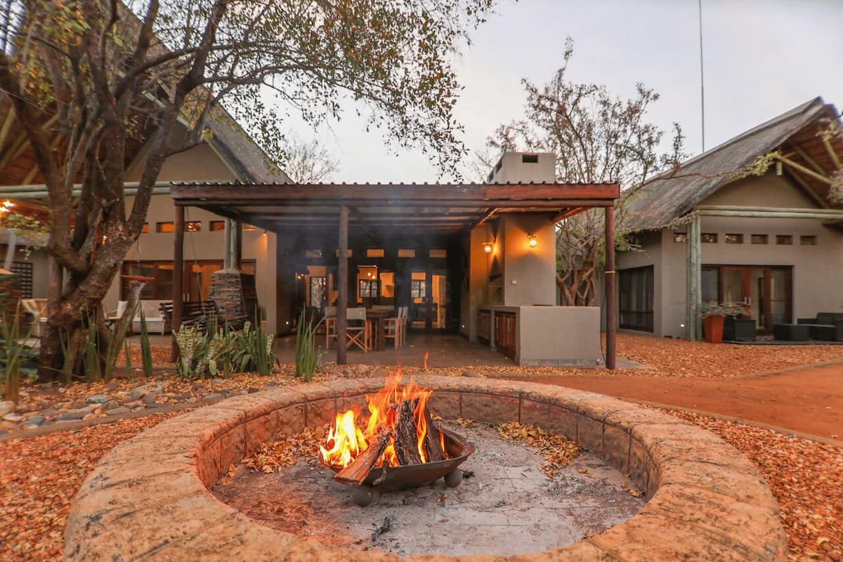 Marula Bush Villa | Terrace/patio