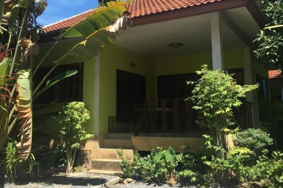Standard Bungalow | WiFi (free)