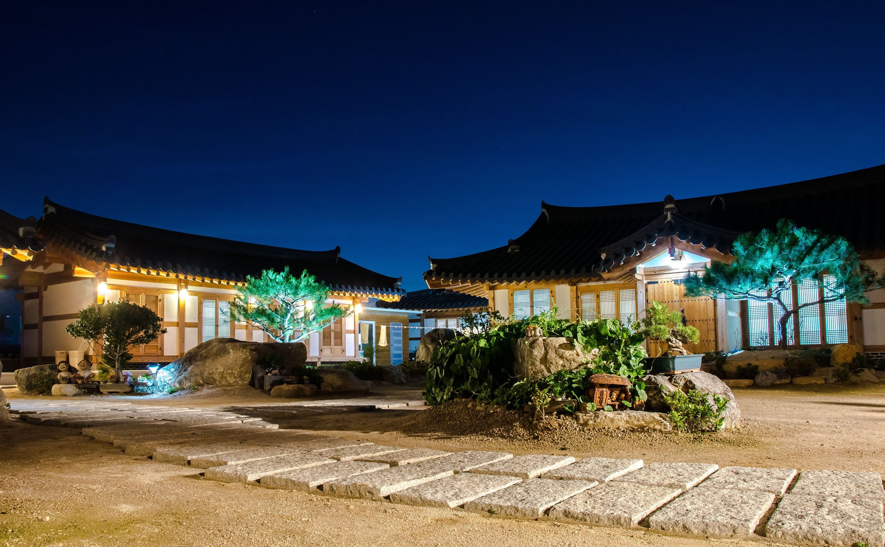 Front of property - evening/night