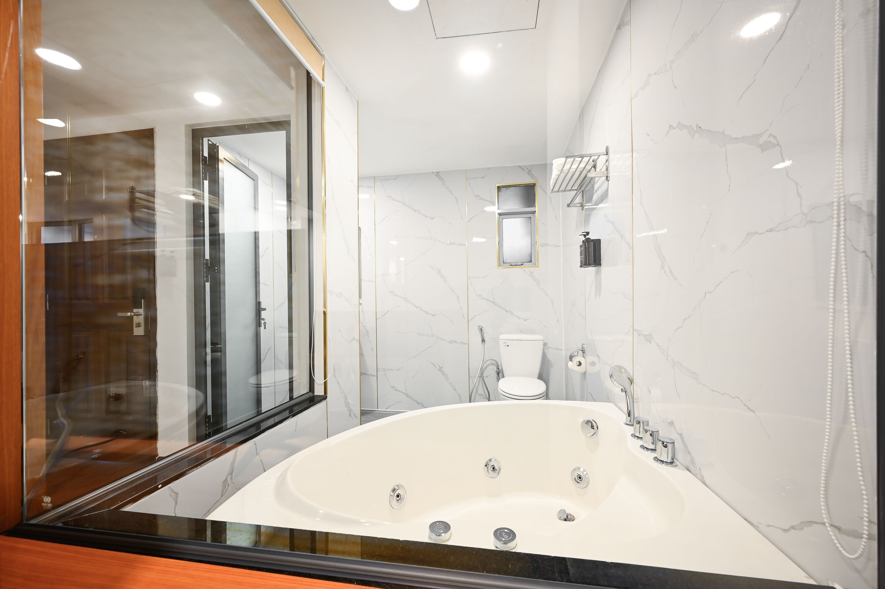 Foto - YoKo Airport Saigon Hotel