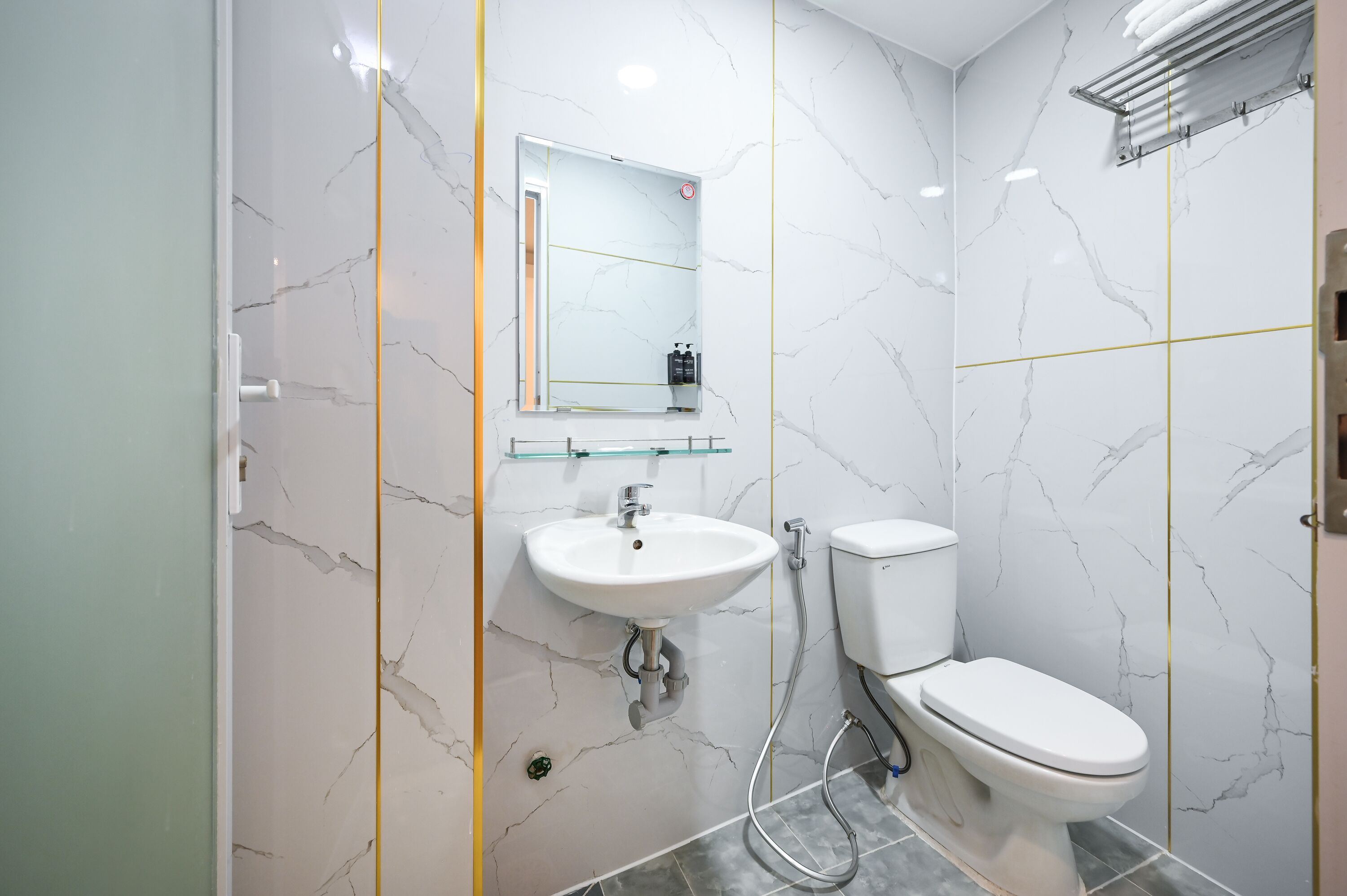 Foto - YoKo Airport Saigon Hotel