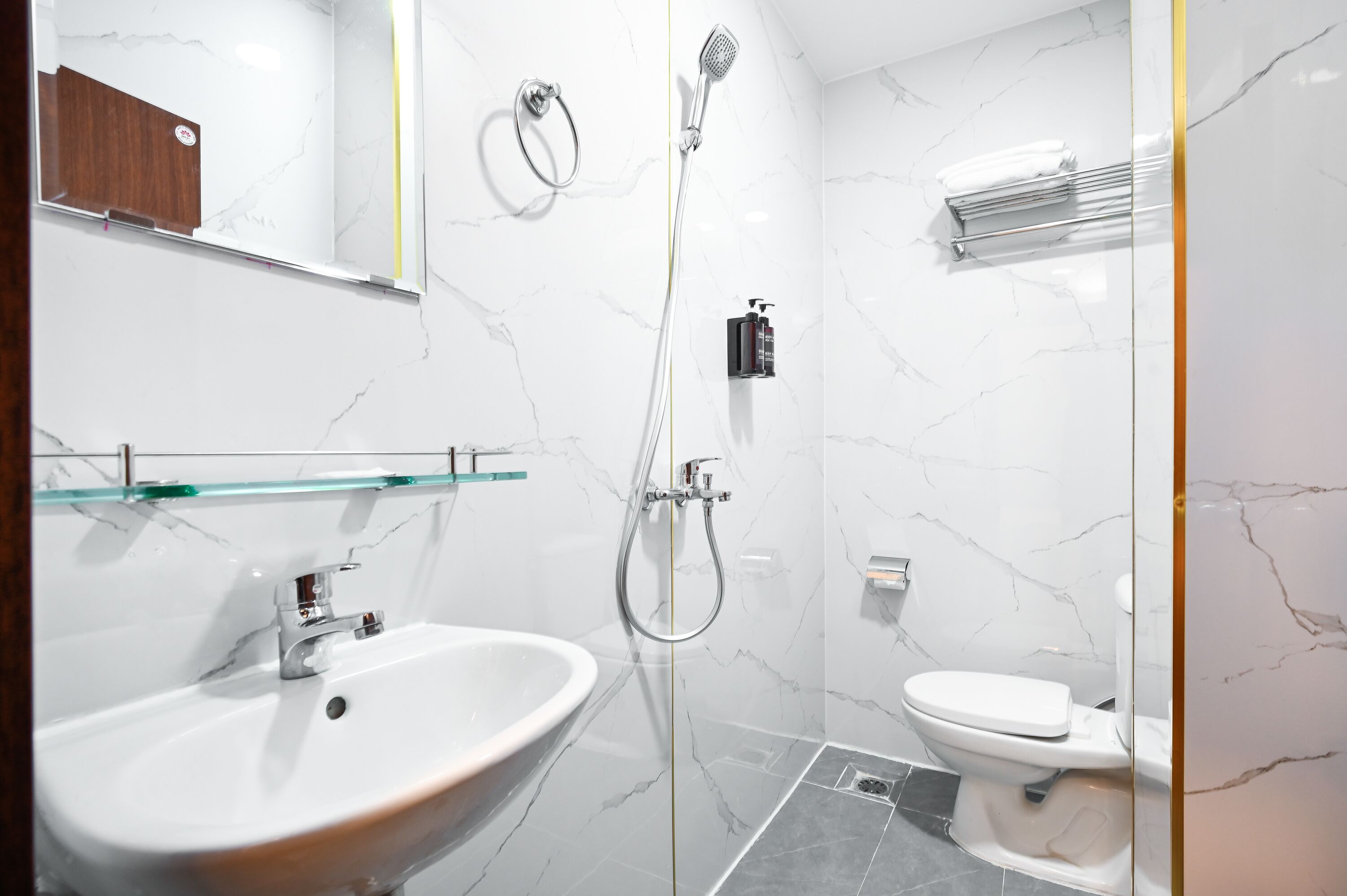 Foto - YoKo Airport Saigon Hotel