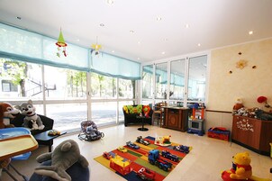 儿童活动区 - 室内