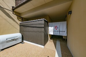 Terrace/patio - Guest House Koiyamacho (Kyoto)