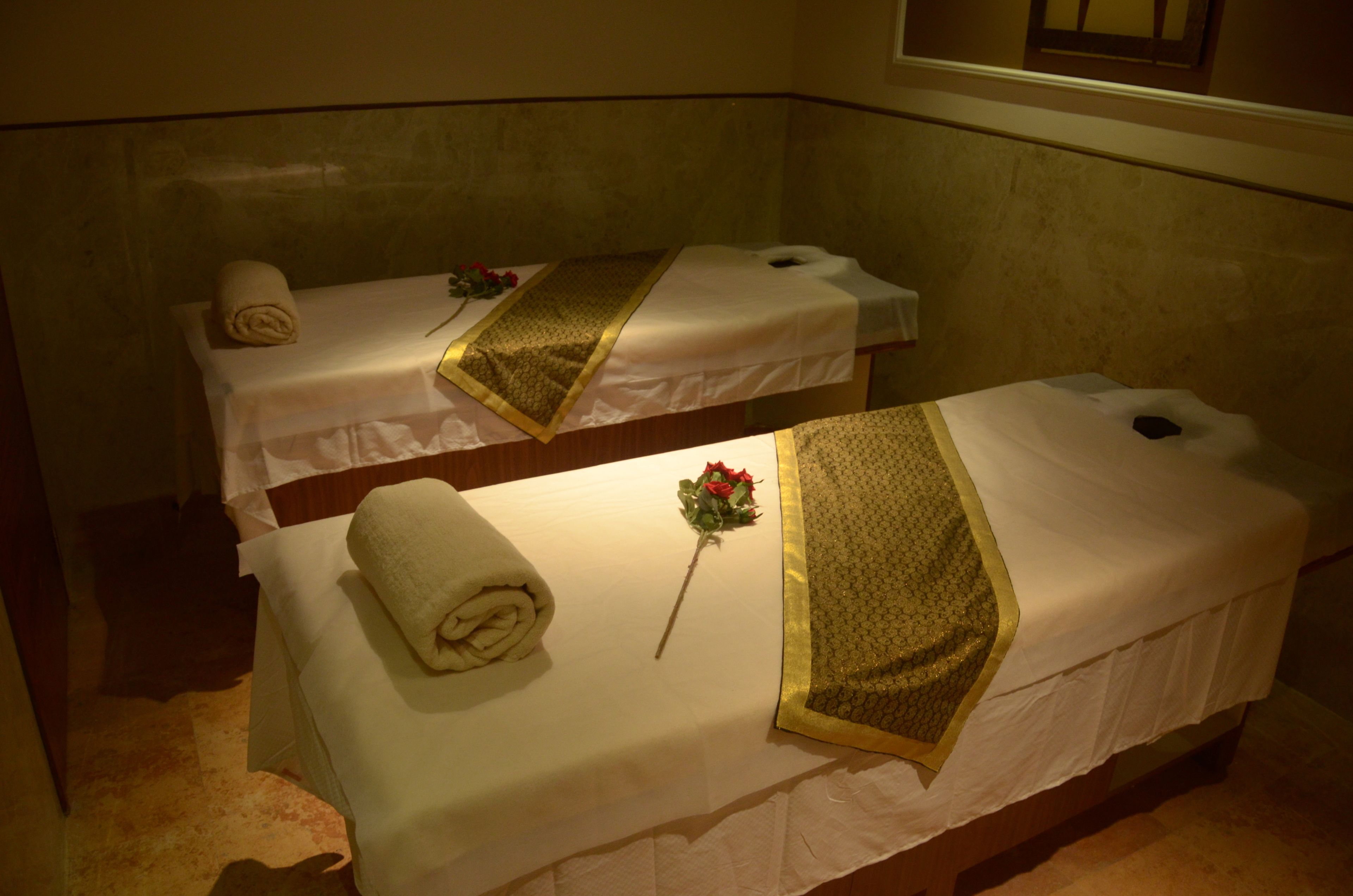 deep-tissue massages, swedish massages, thai massages