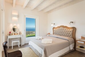 Luxury Villa, Pool Access, Sea View (Stazzo di l'Incantu) - Sardegna è - Villa Charme&Design (Olbia)