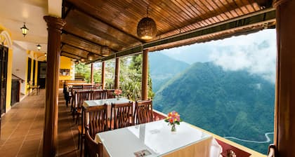 SapaAubergeDangtrung Hotel