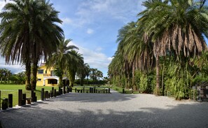 Exterior - Greenfield B&B (Shoufeng)