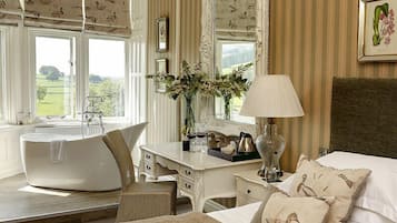 Luxury Double Room | Premium bedding, desk, iron/ironing board, cots/infant beds