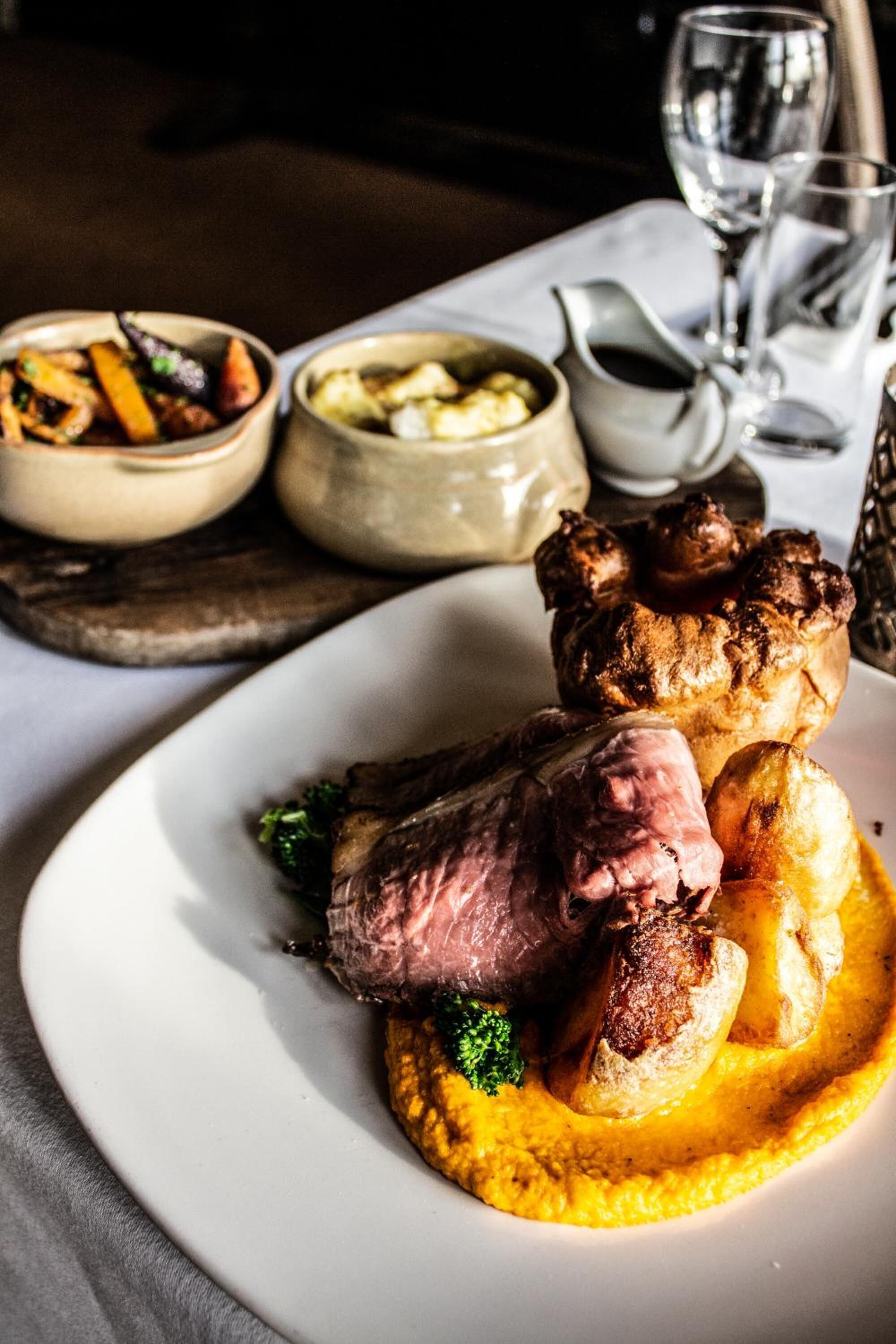 breakfast, lunch, dinner served; british cuisine