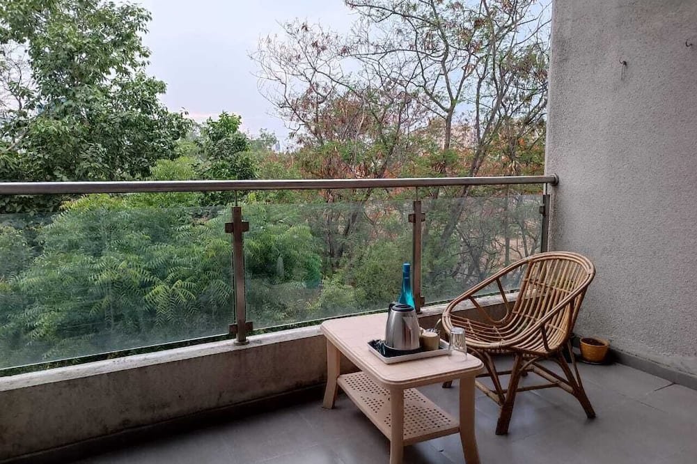 Happy Stay Service Apartment