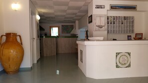 Reception - Hotel del Molo (Palau)