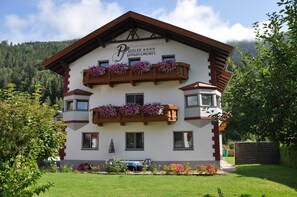 Exterior - Appartements & Ferienwohnungen Pfausler (Oetz)