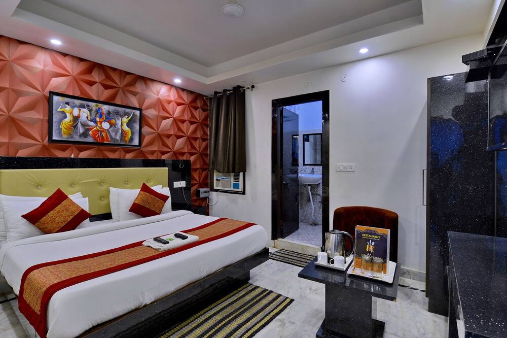 Hotel Noida International - Noida
