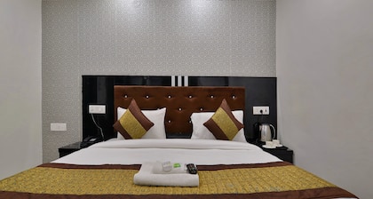 Hotel Noida International