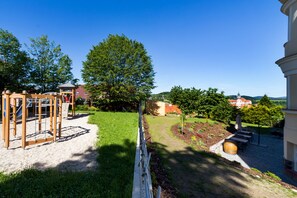 Children's play area - outdoor
