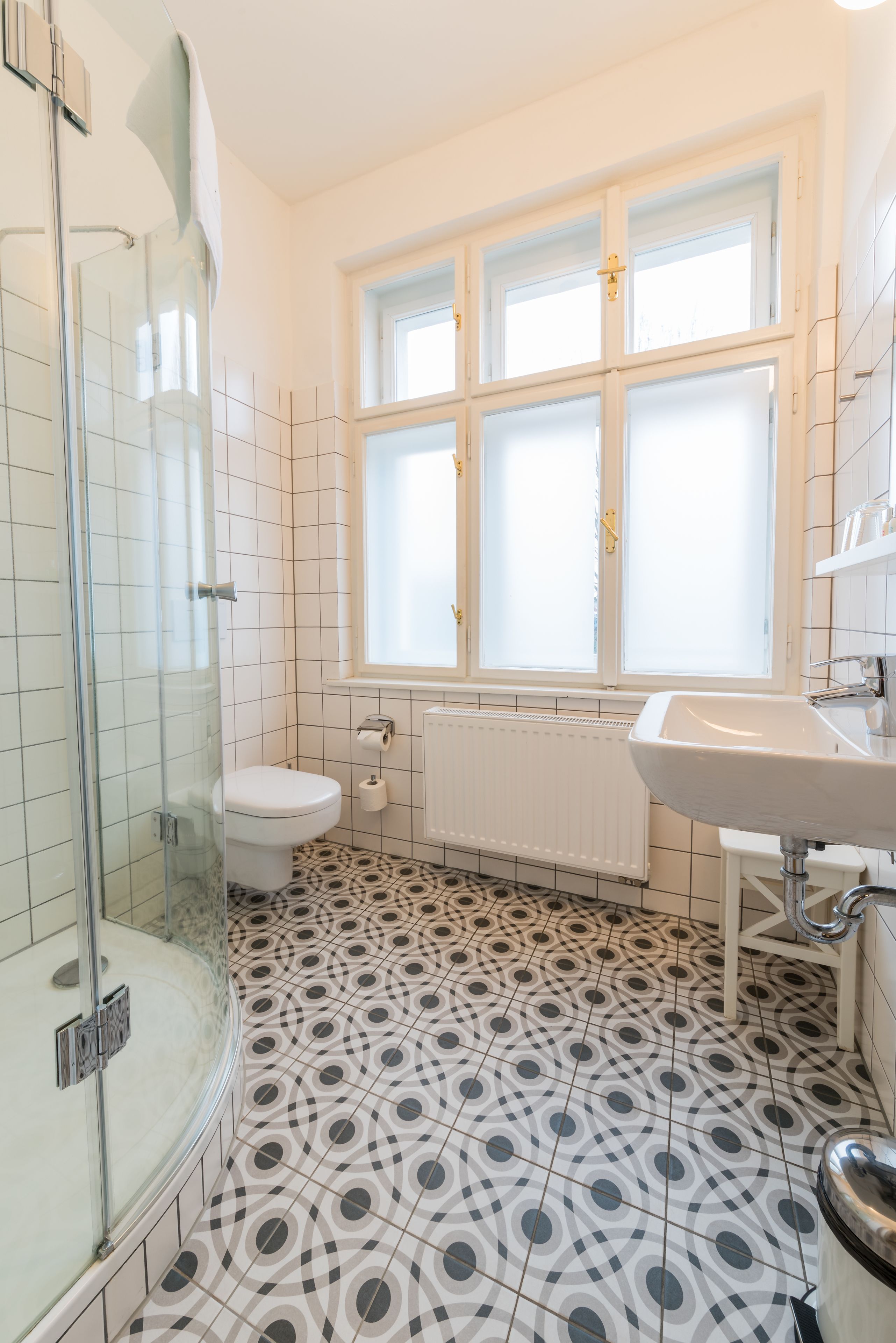 executive double room, city view | bathroom | shower, designer toiletries, hair dryer, bathrobes