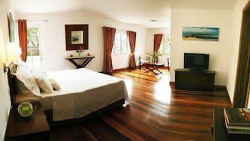 Chambre Deluxe, balcon (Canne à sucre) | Premium bedding, in-room safe, blackout curtains, soundproofing