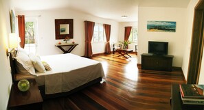 Chambre Deluxe, balcon (Canne à sucre) | 1 bedroom, premium bedding, in-room safe, blackout drapes