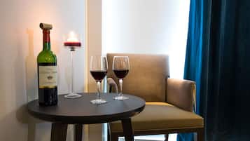 Superior kamer, 1 twee- of 2 eenpersoonsbedden | Luxe beddengoed, een kluis op de kamer, een bureau