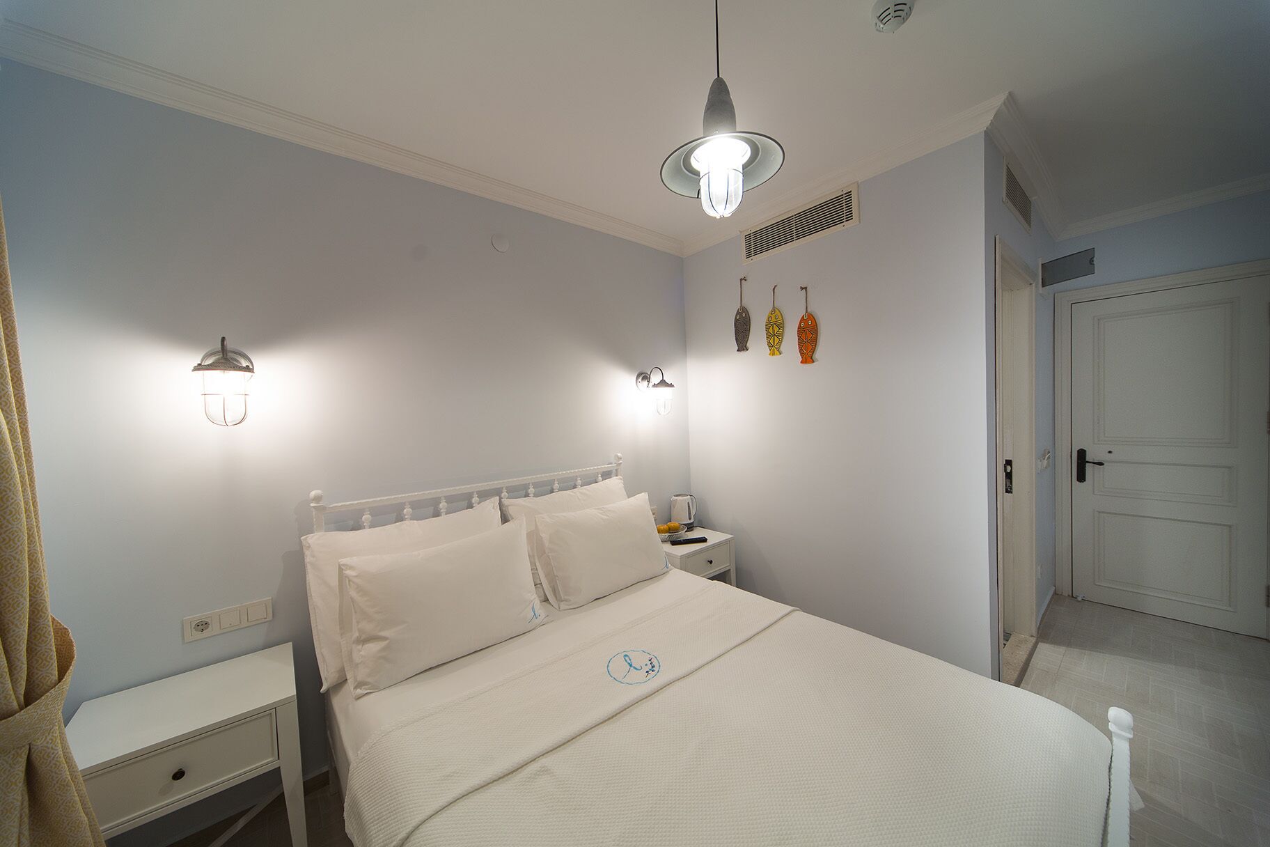 Standard Double Room | Free minibar items, in-room safe, desk, soundproofing