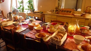 Breakfast area