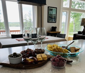 Dining - Lakefront home Clam Lake. Private dock for guests. Close to Torch Lk (Bellaire)