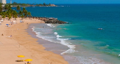 Oceanfront One Bedroom Condo With Magnificent Beach Views