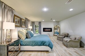 3 عدّة غرف نوم ومكتب ومكواة/لوح كي وسرير سفر