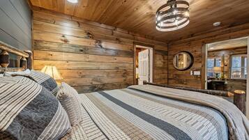 4 bedrooms, iron/ironing board, free WiFi, bed sheets