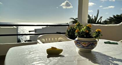 50 Metres From The Sea: Holiday flat in a nice, quiet, relaxing place.