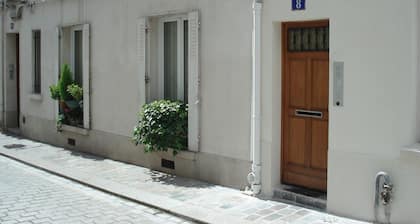 nuevo estudio equipado con todas las comodidades en paz