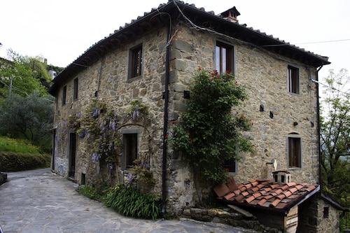 Beautiful House To Let Blick auf das Tal von Bagni di Lucca