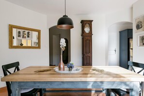 Dining - SUPERB FAMILY VILLA, Heated swimming pool, air conditioning (Roussillon)