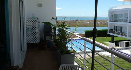 Apartment 100m² seaside view private parking, swimming pool. Availability 10/09/ 2025