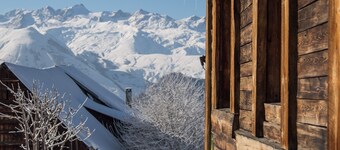 House 8 people comfortably 150m from the slopes - Linen included