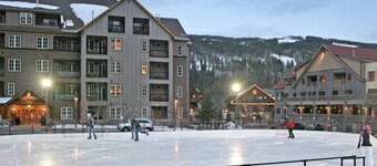 The Springs, Extra Large Condo.  Cool winter deals!