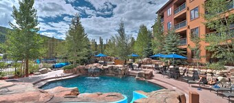 The Springs, Extra Large Condo.  Cool winter deals!