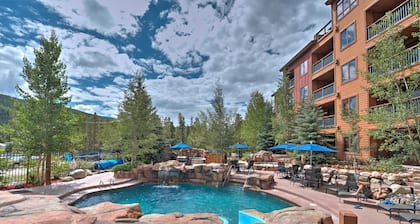 Springs, Extra Large Condo - vieressä Gondola w / allas, porealtaat ja sauna