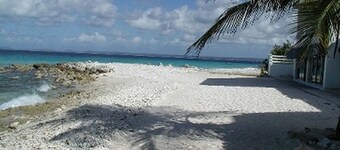 Din plass i paradis! Strand, basseng, pluss dykking og lastebilutleie rabatter!