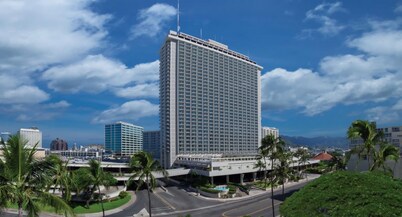 Ala Moana Hotel Luxury 5 Star condo  great Rates <br>
