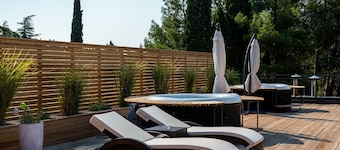 Preelook Apartments and Rooms