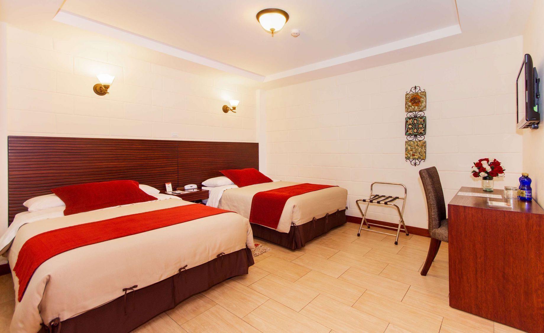 Premium bedding, in-room safe, individually furnished, desk