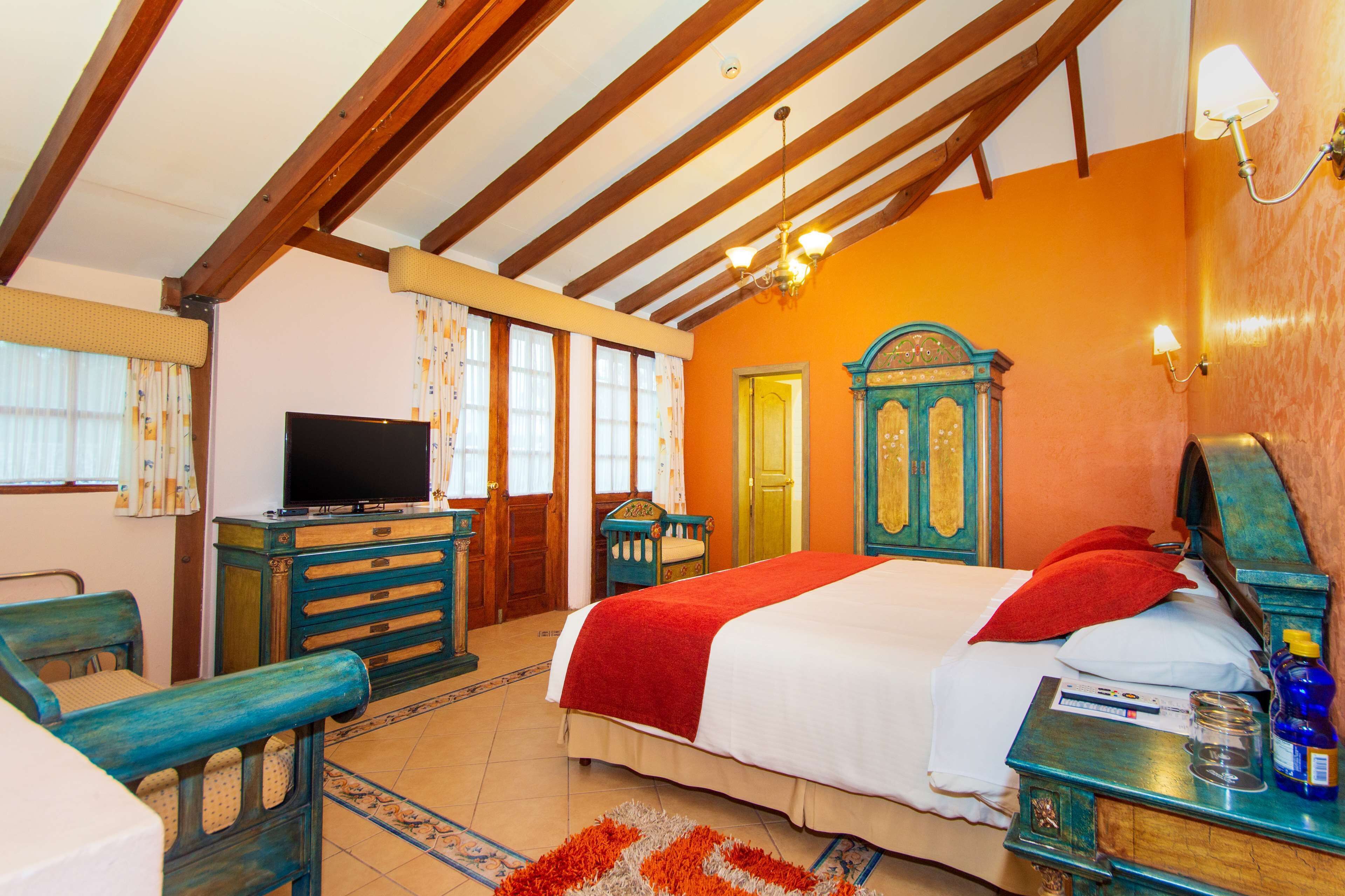 standard townhome, multiple beds, non smoking, balcony | premium bedding, in-room safe, individually furnished, desk