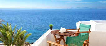 Pahivouni Studios & Suites