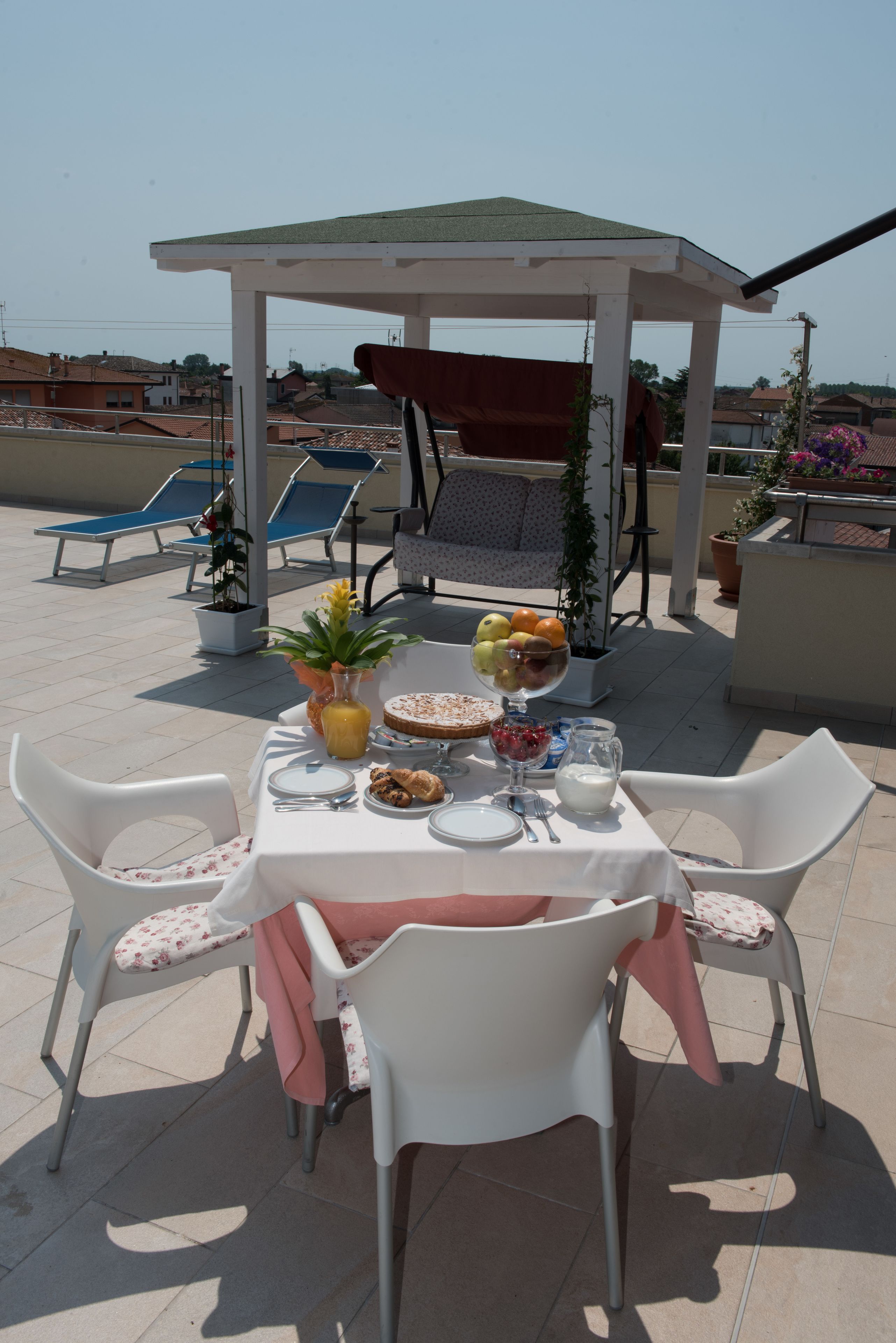 daily buffet breakfast (eur 5 per person)