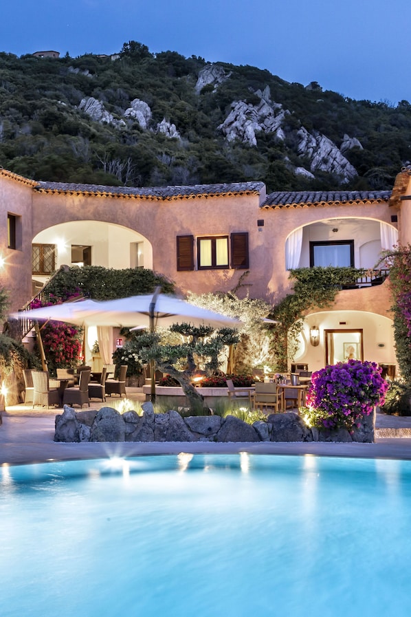 Front of property - Relais Villa Carola (Arzachena)