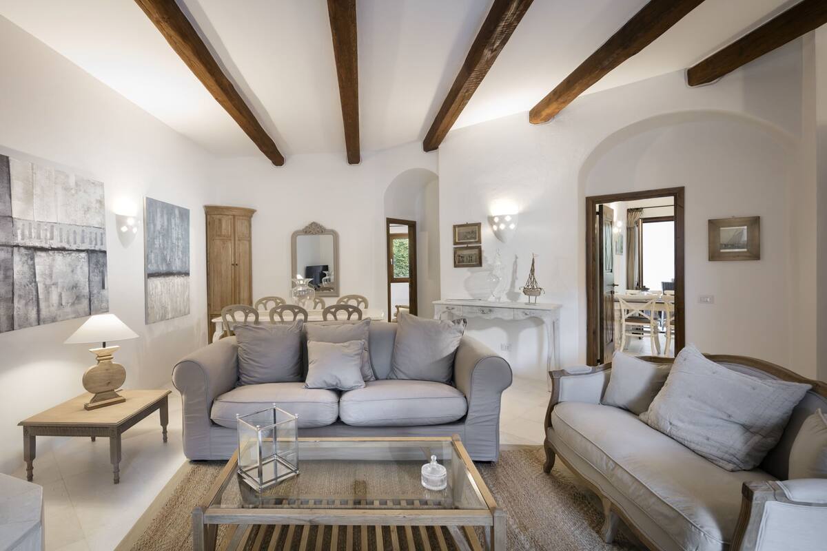 Luxe appartement, 3 slaapkamers | Woonruimte | Flatscreentelevisie