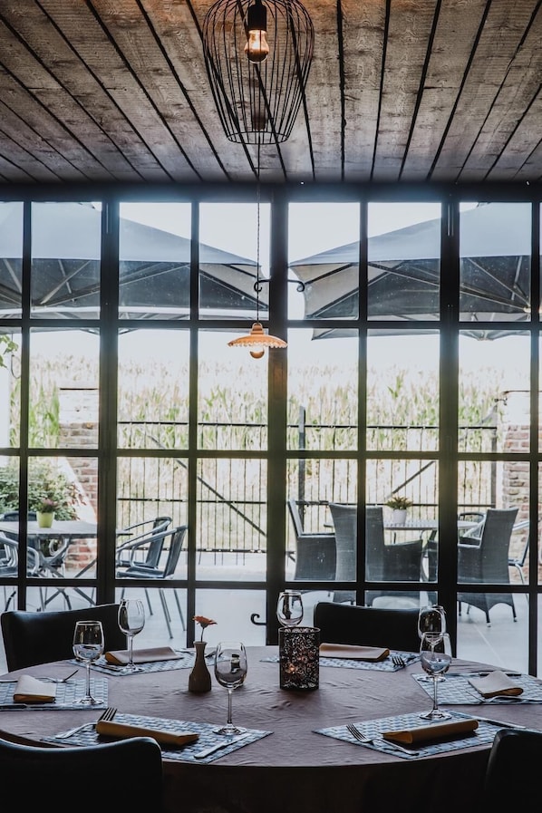 Lounas ja illallinen